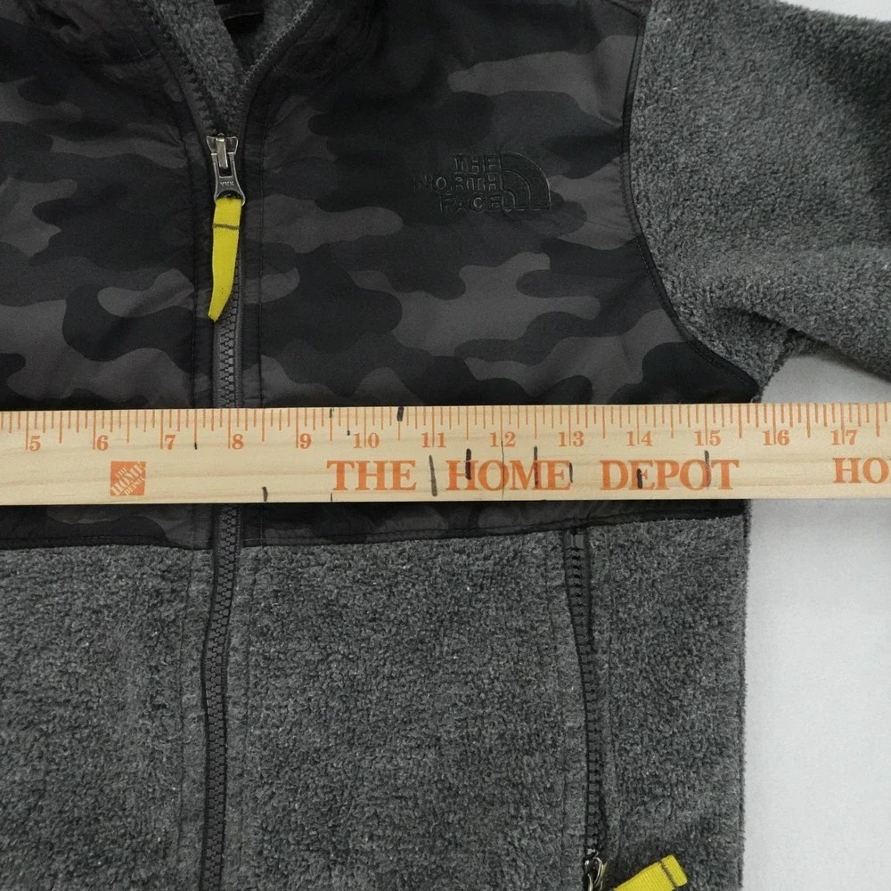The North Face Jacket Boys‎ XS 6 Gray Camo Sherpa Fleece Full Zip Outdoor Coat